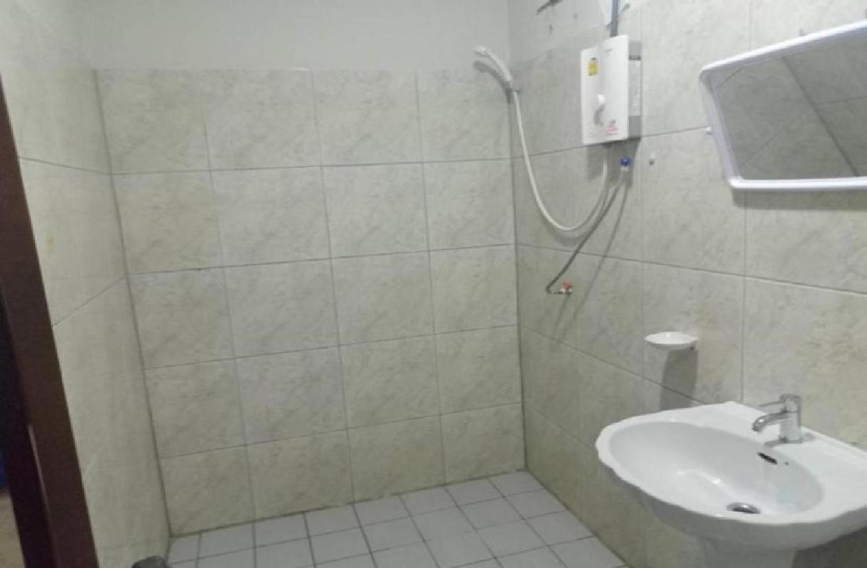 Pluemchai Guesthouse Csomtien-part Kültér fotó