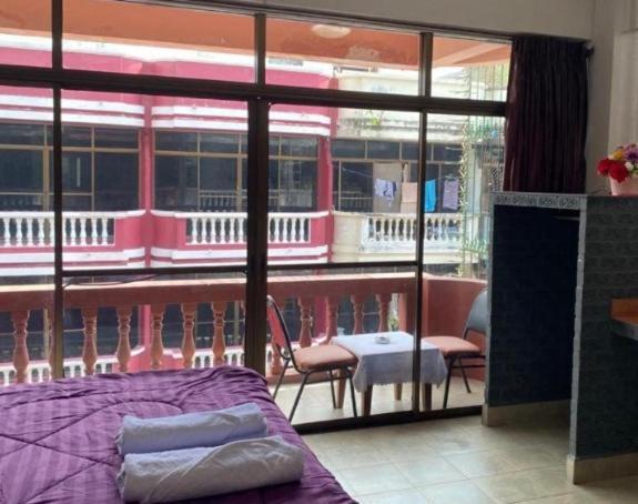 Pluemchai Guesthouse Csomtien-part Kültér fotó